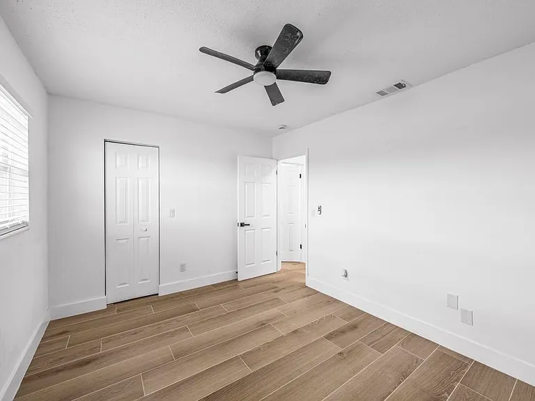 1400 Eudora Rd — Photo 13