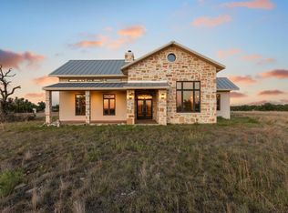 101 Zufrieden Berg Way, Fredericksburg, TX 78624
