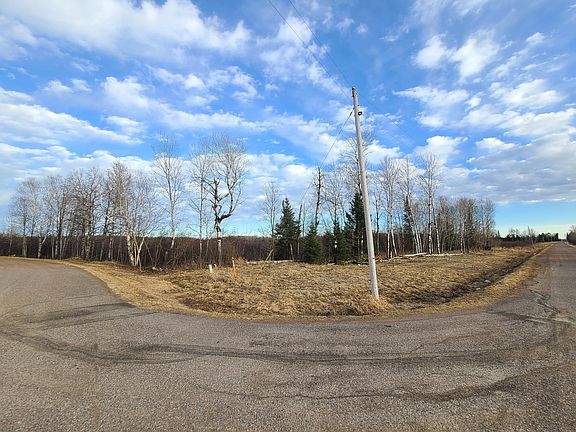 2nd image of On Old 8 Rd W