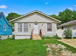 1429 N Pleasant Dr, Round Lake Beach, IL 60073