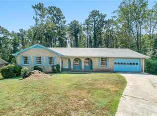 1204 Pine Knoll Ln NE, Conyers, GA 30013