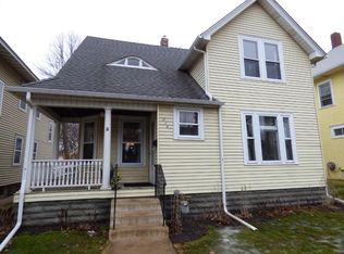 878 Charles Ave, Saint Paul, MN 55104