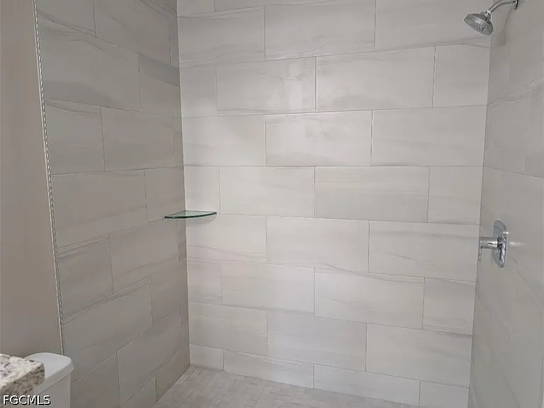 2933 Santa Barbara Blvd #201 — Photo 8