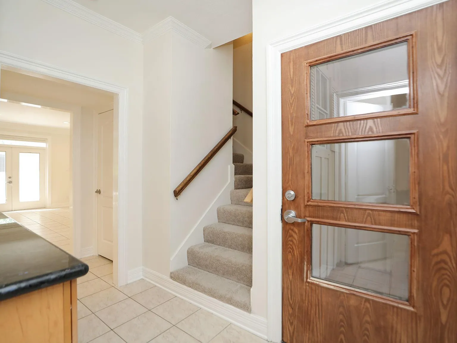 3 bed, 3.0 bath, 2266 sqft, $2,750 — Photo 4