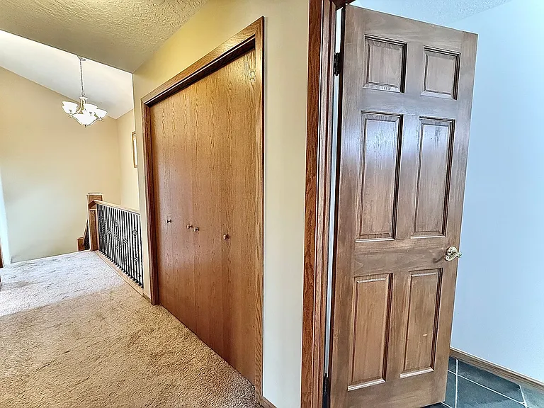 8730 N Silver Spur Rd — Photo 50