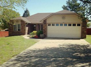 2010 N 29th St, Van Buren, AR 72956
