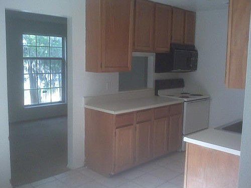 2nd image of 3976 Versailles Dr #C