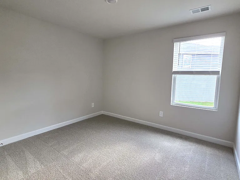 541 Cozy Bluff Rd — Photo 22