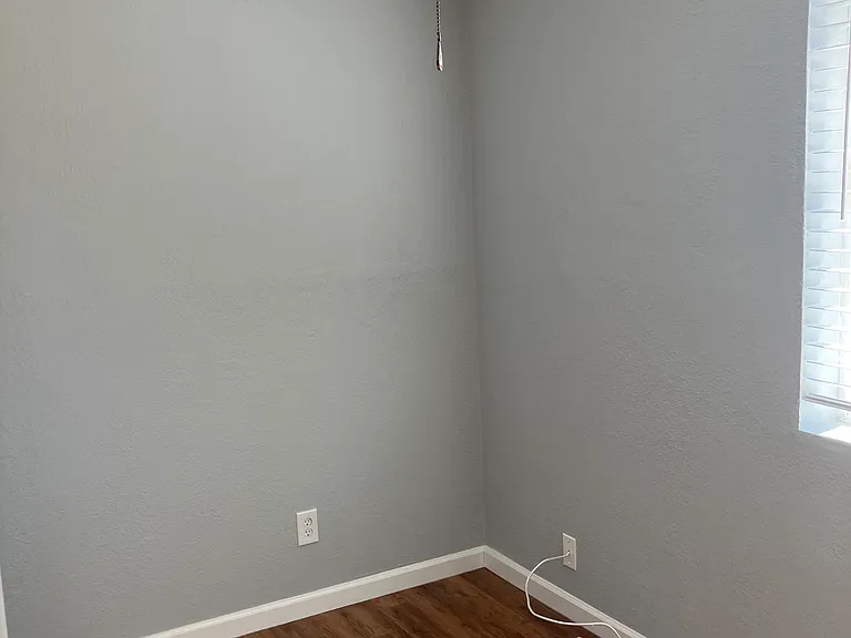 1319 E Moreland St #4 — Photo 11