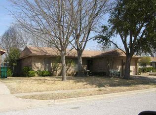 6305 Cascade Cir, Watauga, TX 76148