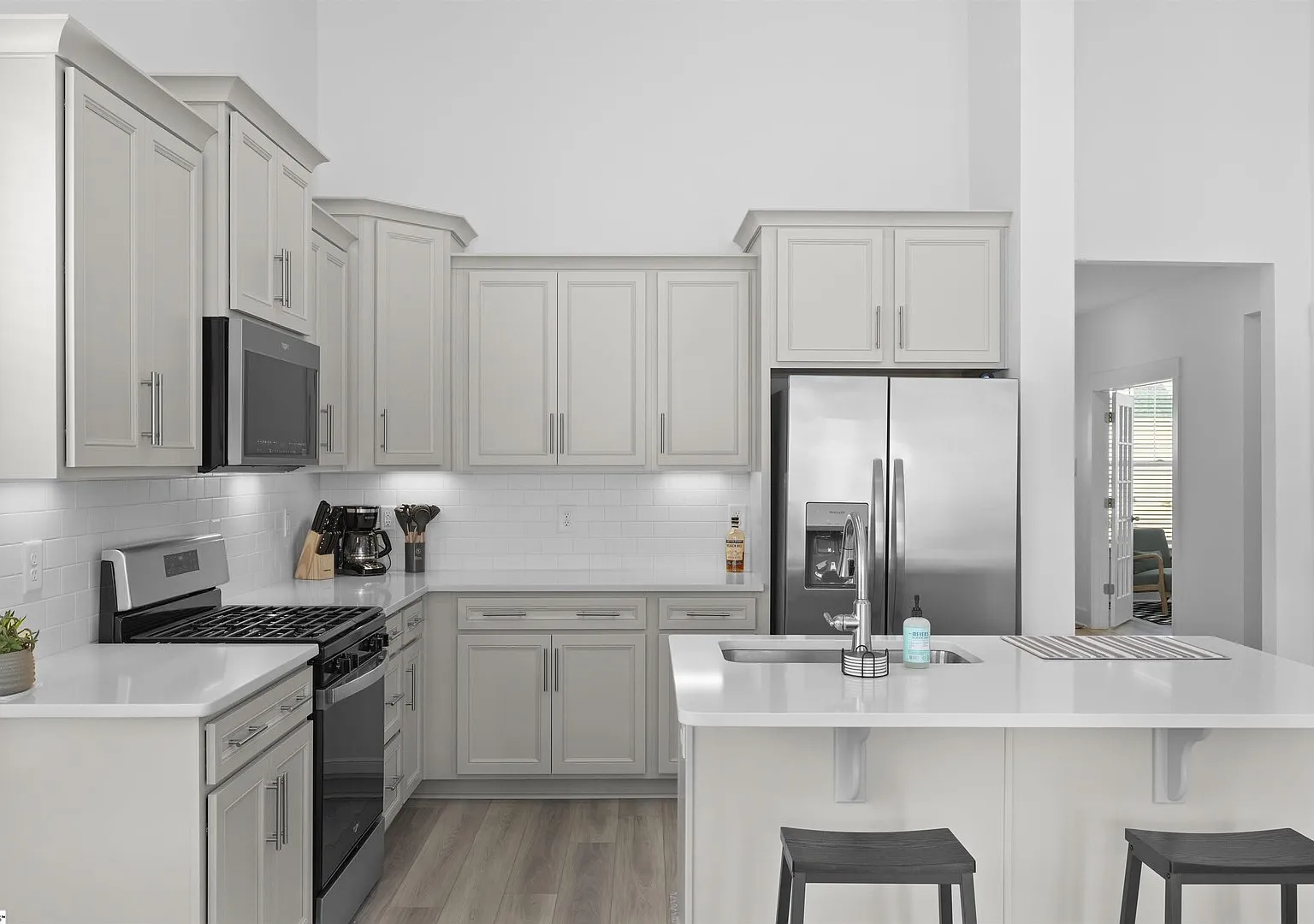 Amazing Townhome in Greenville — Photo 3