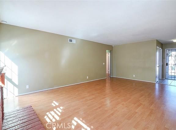 3rd image of 2815 Blandford Dr