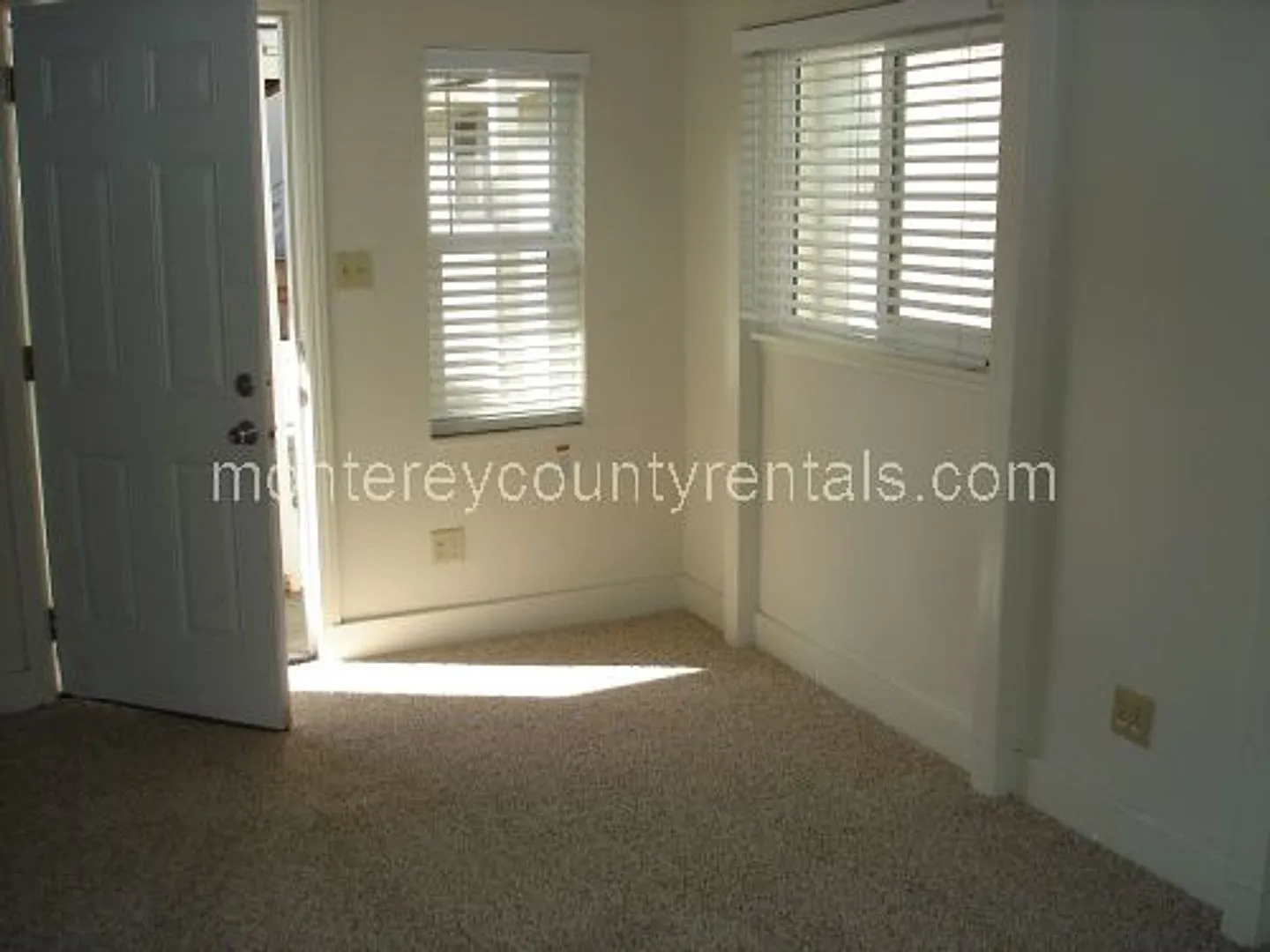812-814 Laine St — Photo 4