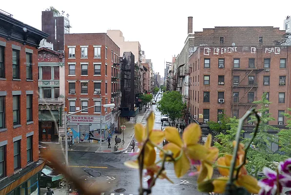 Rented by Red Star New York | media 8