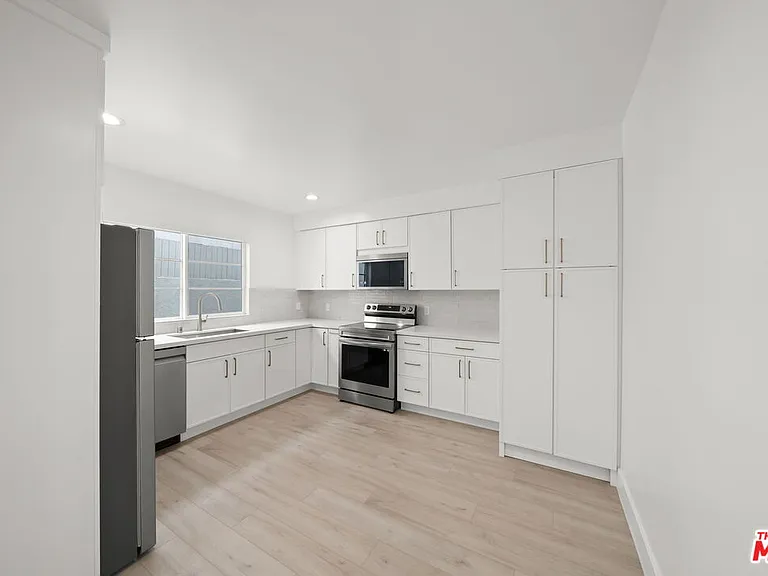 1201 Ohio Ave #3 — Photo 7