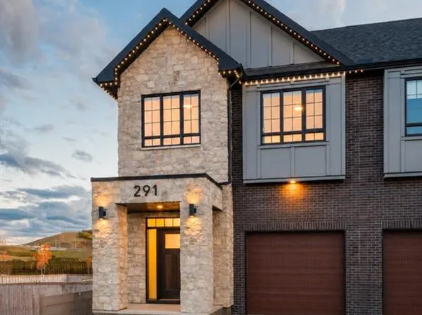 291 E Greenwich Dr NW, Calgary, AB T3B 6P1