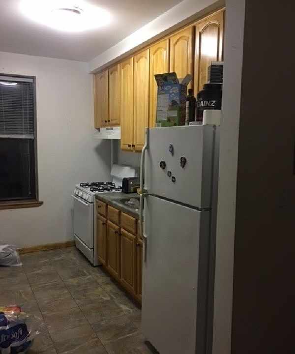 2nd image of 3615 Greystone Ave APT 2F