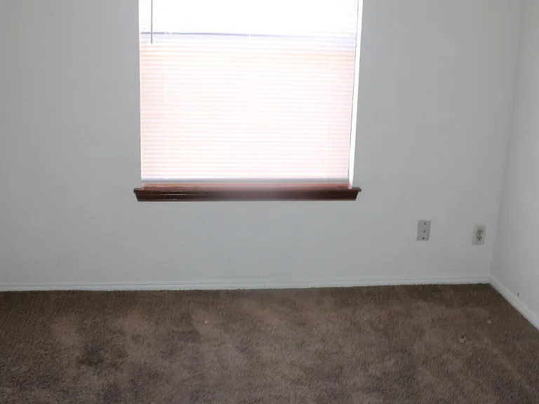 1472 Sierra De Oro Dr #0 — Photo 15