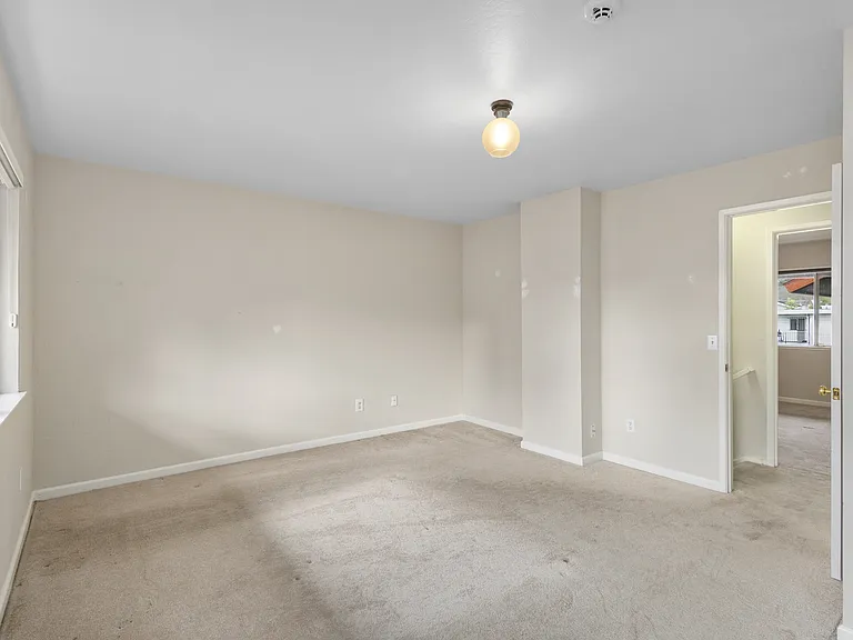 3858 Maybelle Ave #1 — Photo 8