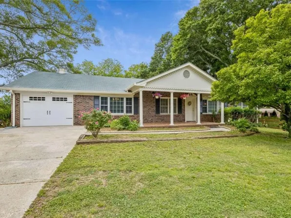 4256 Hamilton Mill Rd, Buford, GA 30519