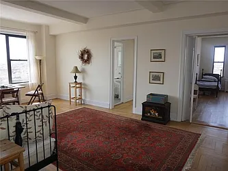 Rented by Avenue Sotheby's International Realty