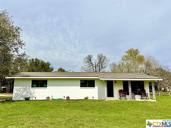 3rd image of 109 Leisure Ln