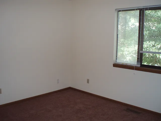 529 Douglas Ave #10 — Photo 8