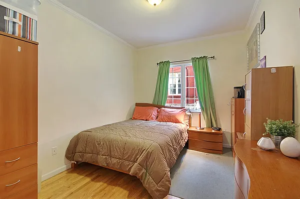 Sold by Corcoran | media 24