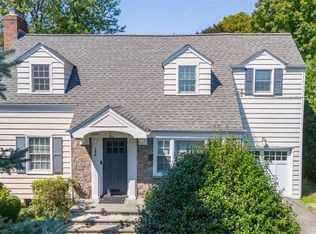 194 Clayton Rd, Scarsdale, NY 10583