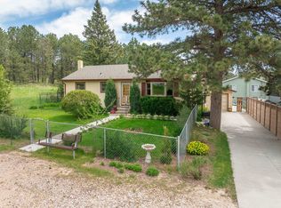 530 N 3rd St, Custer, SD 57730