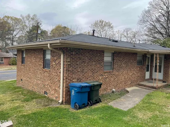 334 Clark St #A, Durham, NC 27701