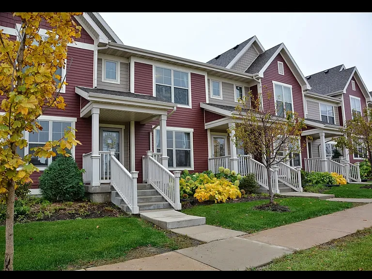 9471 Silicon Prairie Pkwy — Photo 1