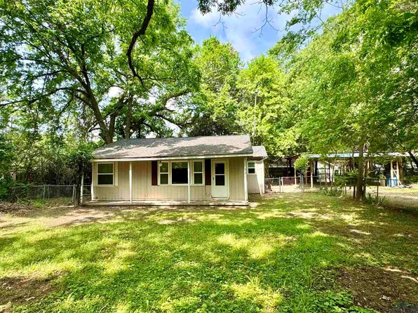 505 N White Oak Rd, White Oak, TX 75693