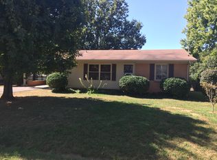 3405 Peppermint Dr, Hopkinsville, KY 42240
