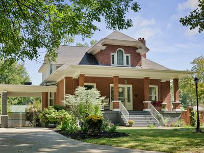 4537 Southern Pkwy, Louisville, KY, 40214