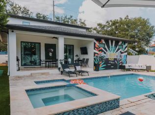 3112 W Wyoming Ave, Tampa, FL 33611