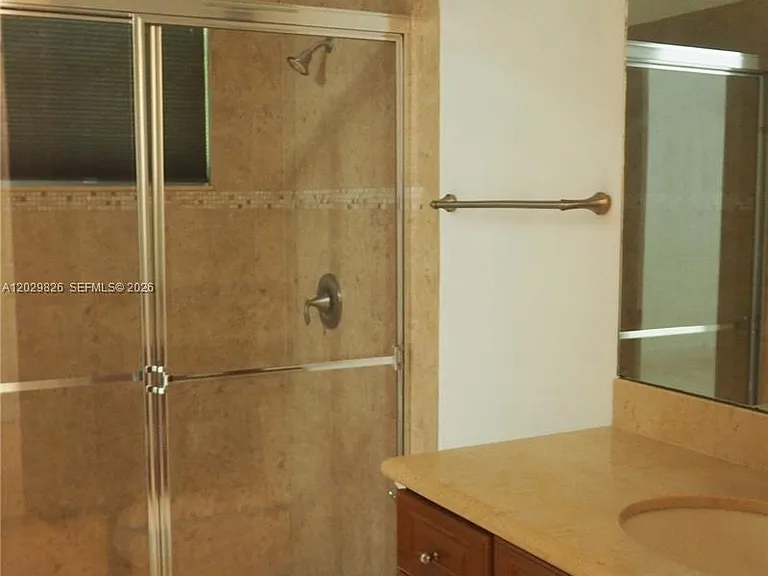 2750 Jockey Cir E — Photo 31