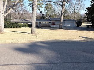 507 Glencoe Rd SE, Huntsville, AL 35802