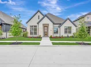 9308 Persimmon Ln, Mesquite, TX 75126