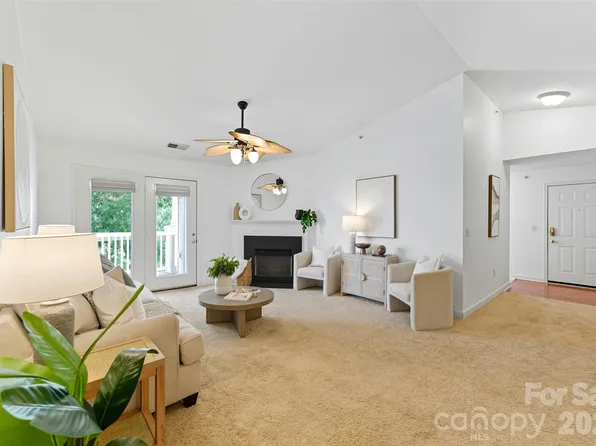 11959 Ridgeway Park Dr, Charlotte, NC 28277