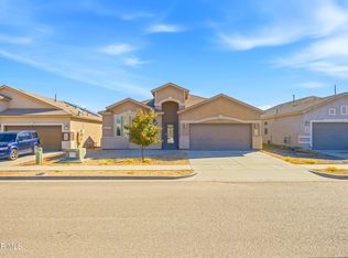 128 N Manzanita Dr, El Paso, TX 79928