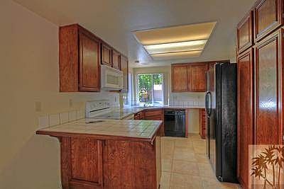 Kitchen with  counter bar AND breakfast nook!