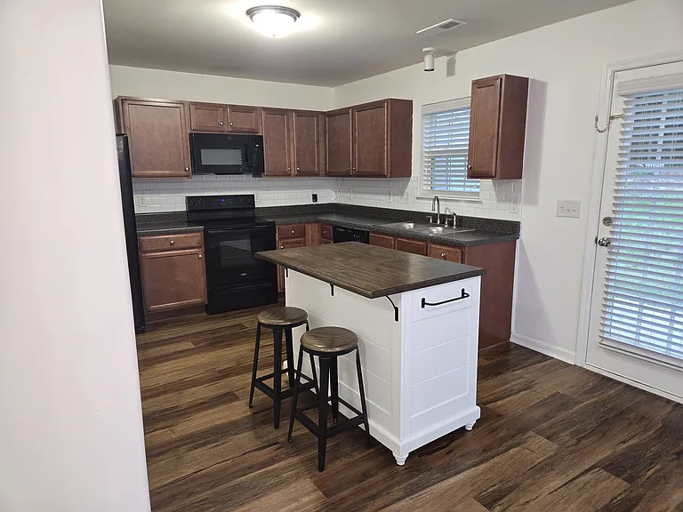6522 Ashebrooke Dr — Photo 29