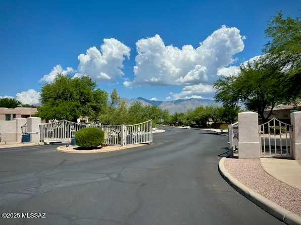 7447 E Placita Del Misterio, Tucson, AZ 85715