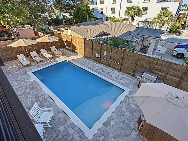 14300 Millcole Ave #ID1511636P — Photo 75