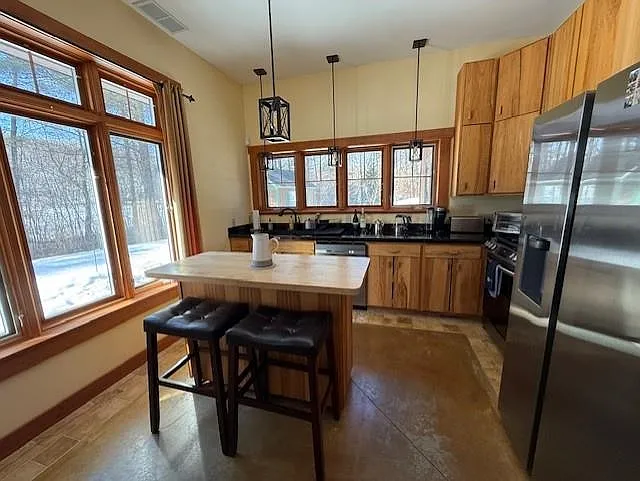 150 Woodcrest Rd — Photo 5