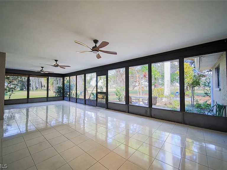 1250 Riverbend Dr — Photo 50