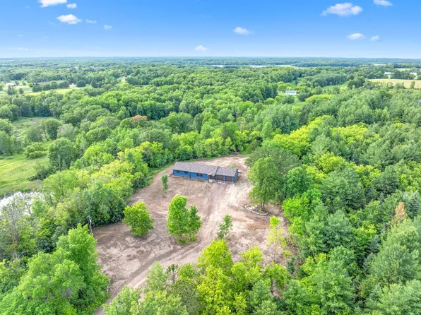 2840 430th St, Harris, MN 55032