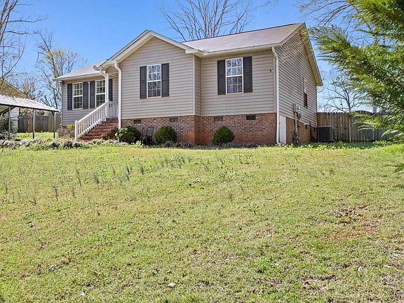 3rd image of 213 Clearview Drive Ext