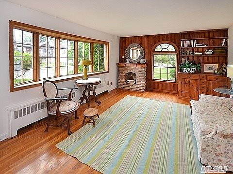 2nd image of 61 Valentine Ave